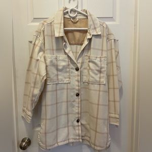 Serra tan plaid oversized shacket